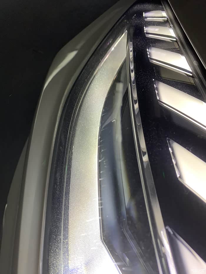 【图】关于2020款a4l大灯流眼泪的问题调查_奥迪a4l论坛_汽车之家论坛