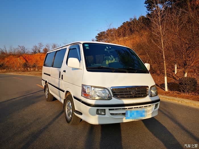 16年的老丰田海狮仅仅跑了14万公里,状态如初,车友们共赏!