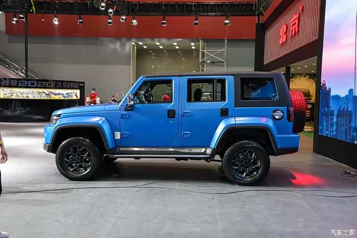 北京bj40 2020款 plus 柴油版,动力更强劲