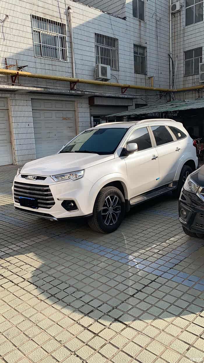 新款江铃驭胜350实车