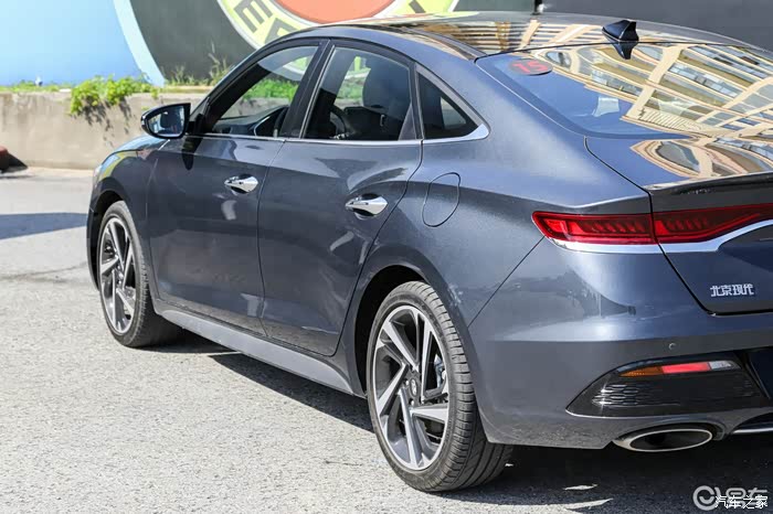 大哥大姐们求菲斯塔雅致灰太空灰耀夜黑的图片