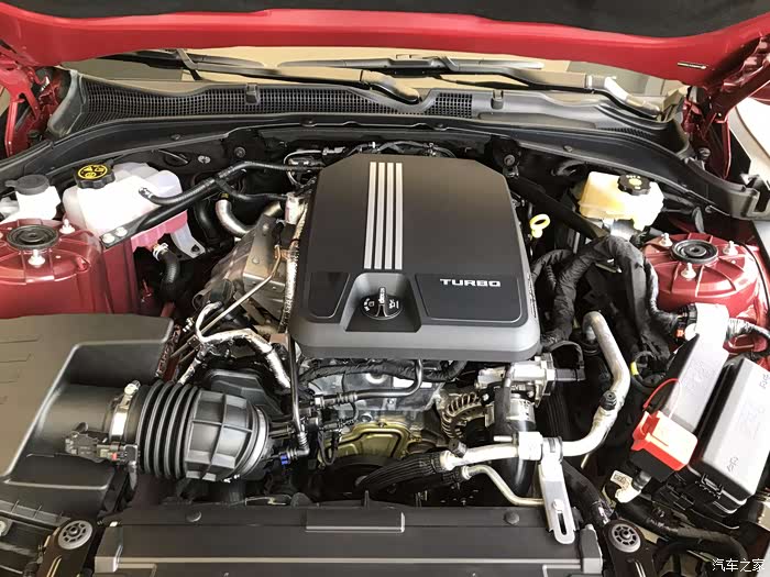 带有闭缸技术lsy2.0t发动机