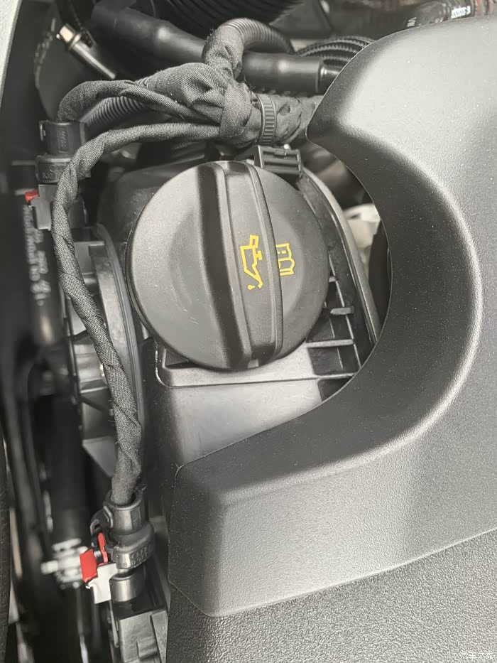 【图】求2020款车主上一张机油加注盖的照片_奥迪a4l论坛_汽车之家