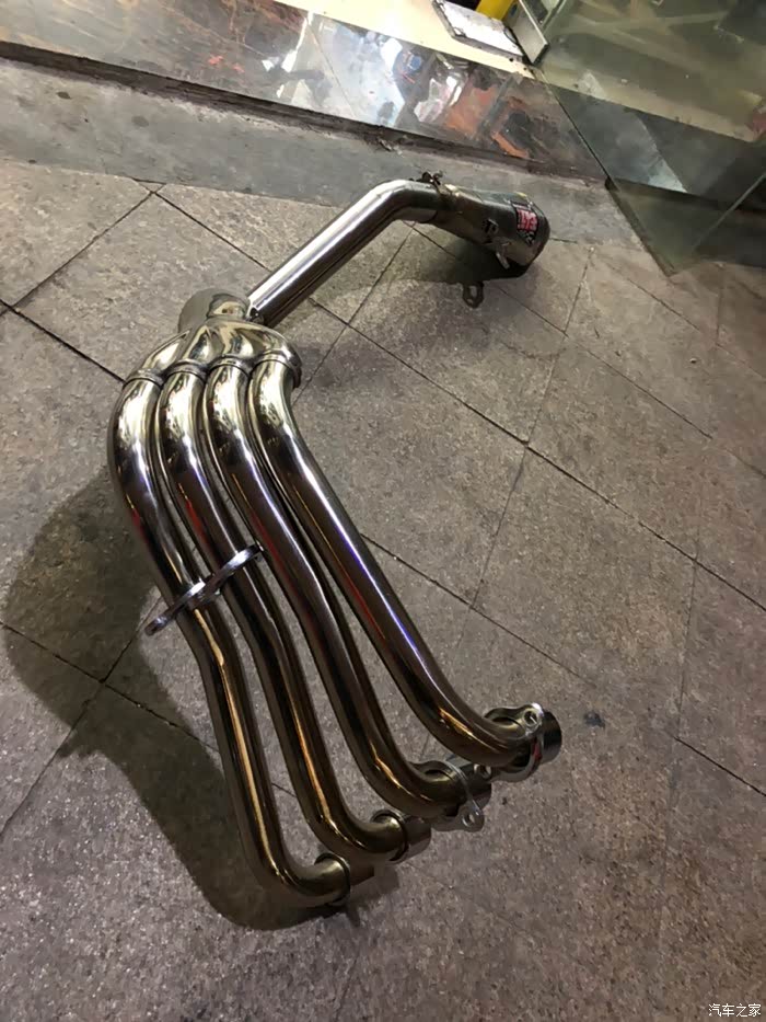 小贸本田cb650f改装吉村r55排气