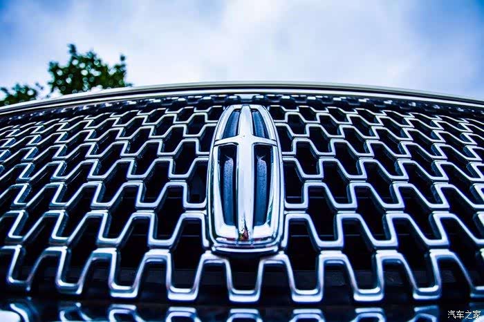 借上一张图林肯车标真心好看欣赏下