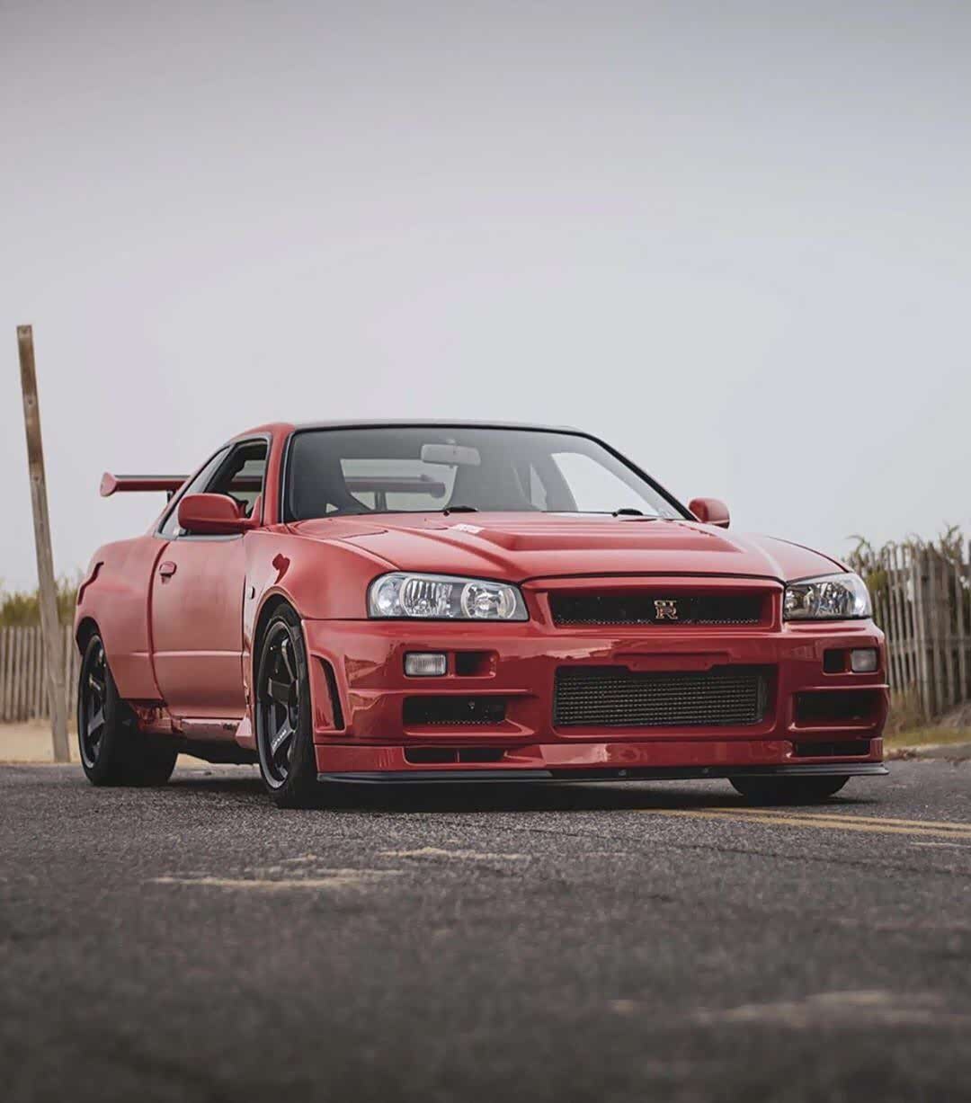 日产skyline r34 gtr,好看的一抹红色
