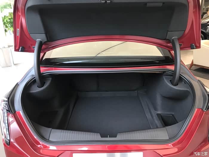 【图】实地探访"小火狐",看看ct4到底是怎么撩拨年轻人的_凯迪拉克ct4