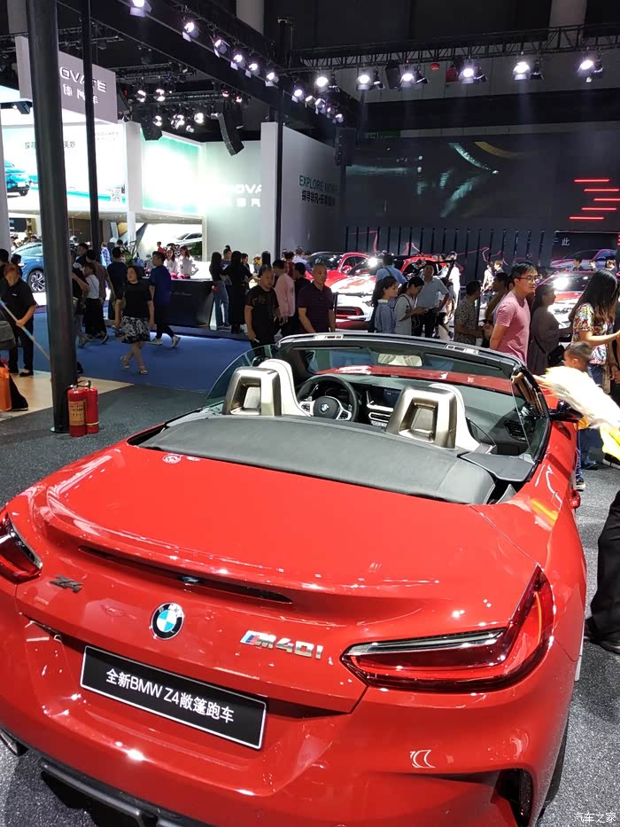 成都车展经典跑车bmwz4