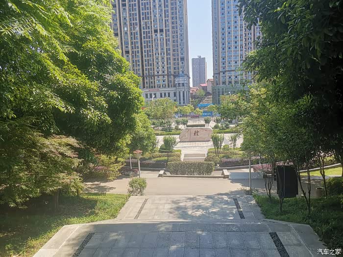 吉利缤瑞尽兴生活金鳄山公园一游