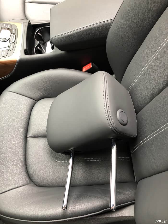 【图】小6升级高配头枕_奥迪a6l/a6(进口)论坛_汽车之家论坛
