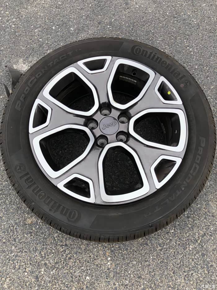 出自由侠18寸轮毂轮胎
