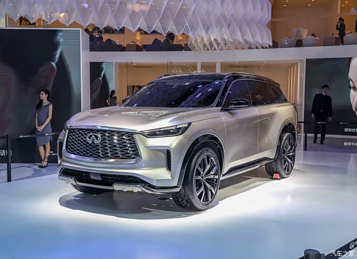 打卡广州车展2021款英菲尼迪qx60媲美bba