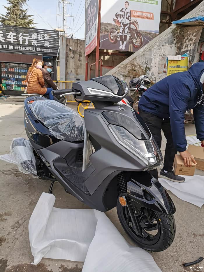 三阳火凤凰fnx提车记