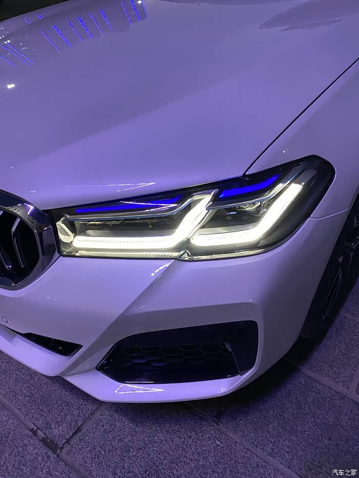 【图】21款五系分享一波激光大灯内饰篇_宝马5系论坛_汽车之家论坛