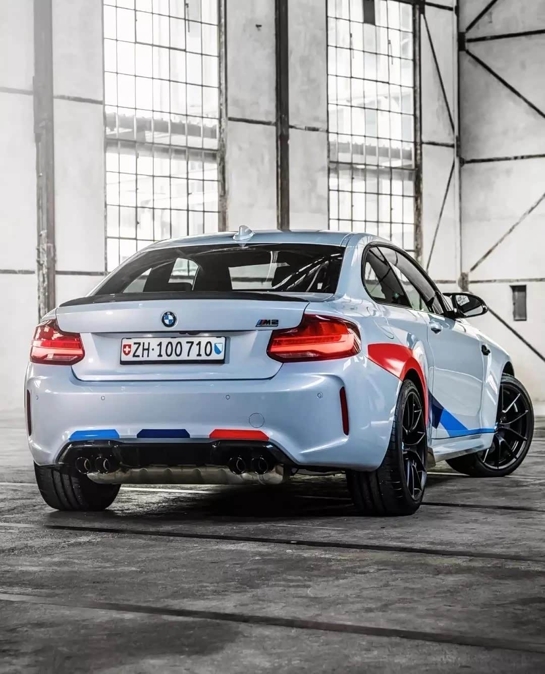 宝马m2雷霆版你见得多,但这么帅气特别版车型见过吗?