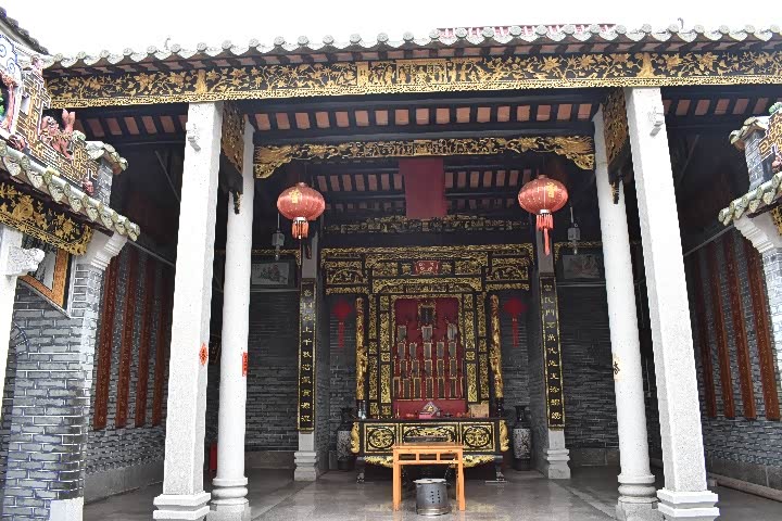 近距离欣赏维鲁曾公祠