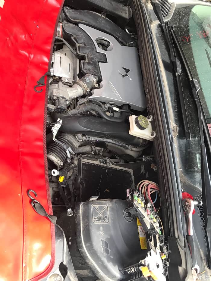 ds6更换原厂agm电瓶