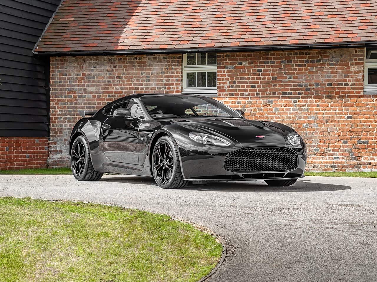 阿斯顿马丁 vantage v12 zagato