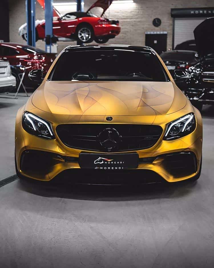 梅赛德斯amg e63,这配色简直无敌了_奔驰amg论坛_手机汽车之家