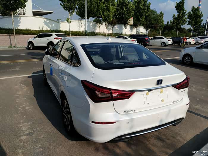 情定"逸动"-第二代逸动18款自动领尚提车日记