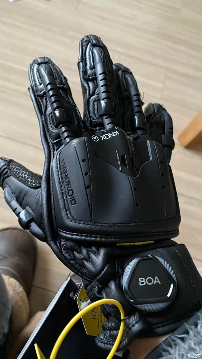 knox外骨骼手套智商税略高啊