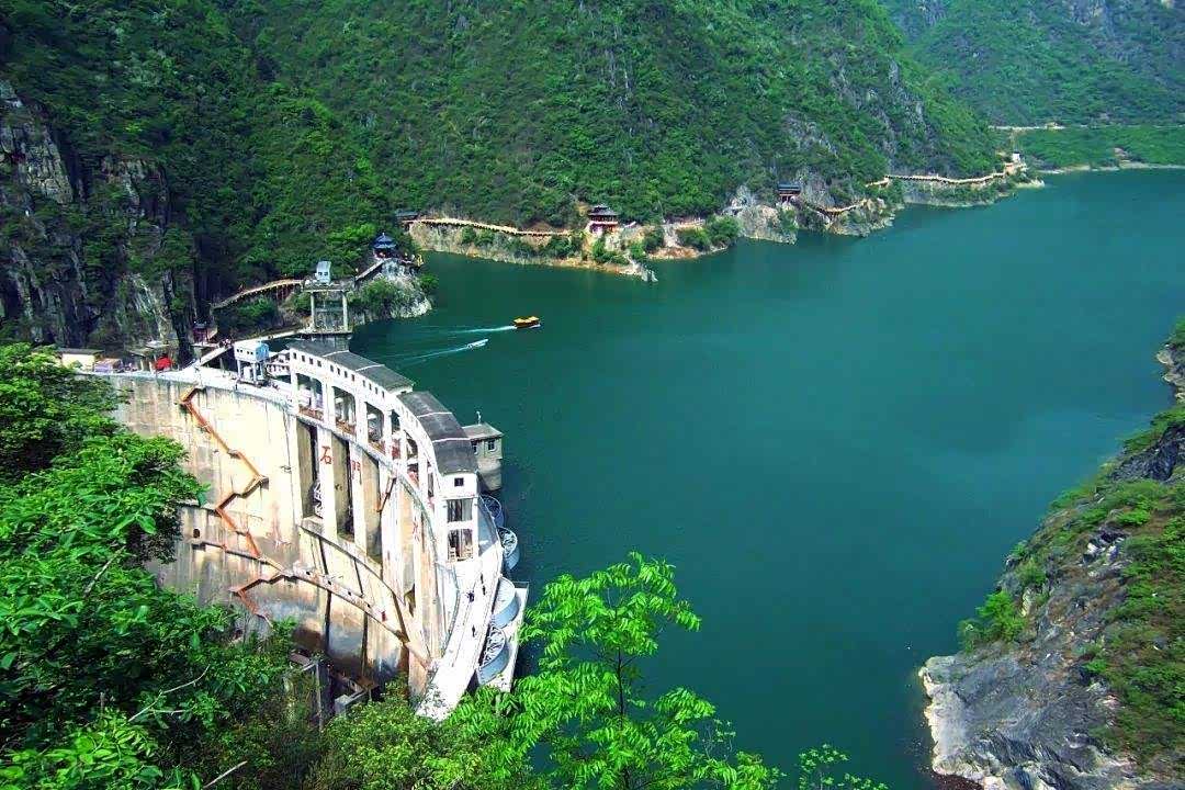 褒斜栈道,在今眉县斜峪关到勉县褒城一段