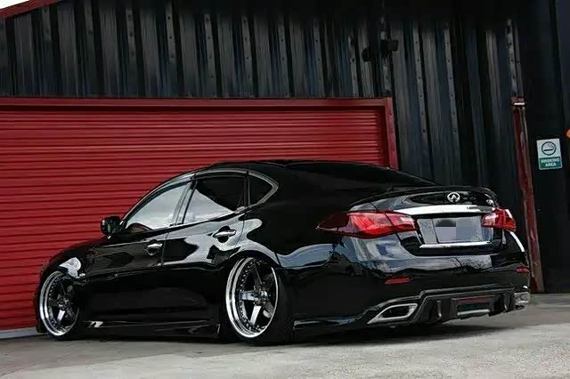 英菲尼迪q70改装欣赏vip范儿让这辆行政车不输bba