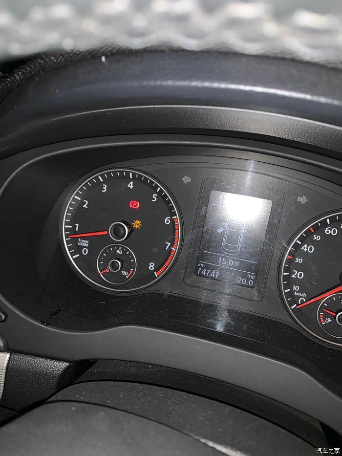 速腾右驻车灯有故障