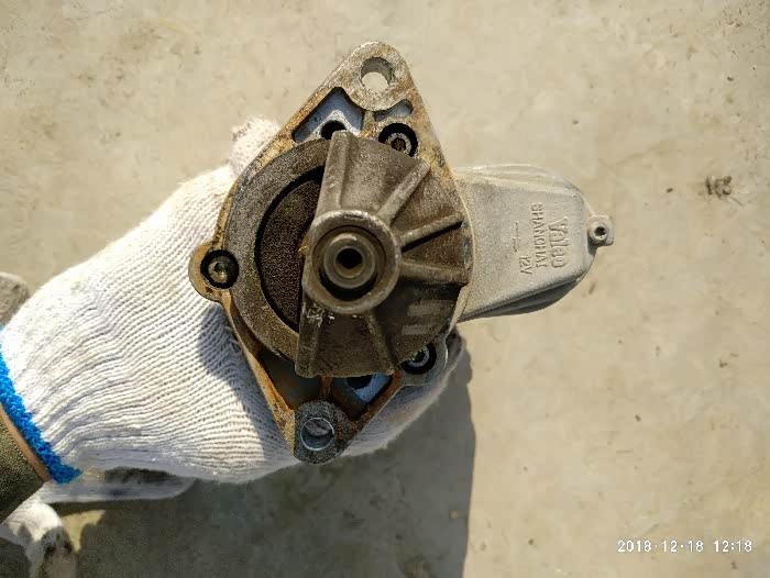 起动机拆解保养一例