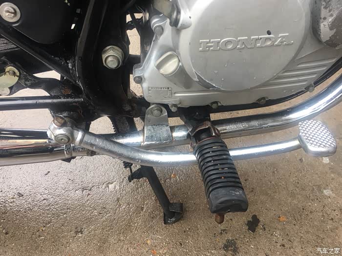 晒晒俺的收藏1994年本田cbx125太子