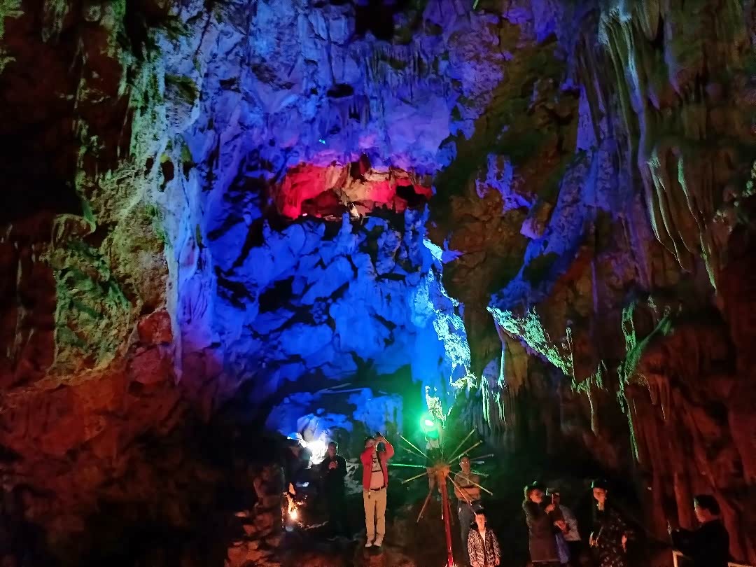 向往的风景,带着小三自驾天生洞