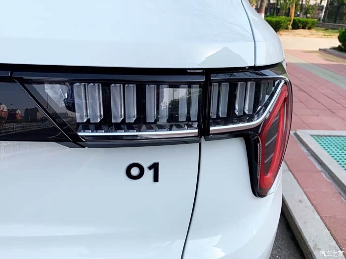 「沧州领克01车友会」领克01的高科技配置很实用