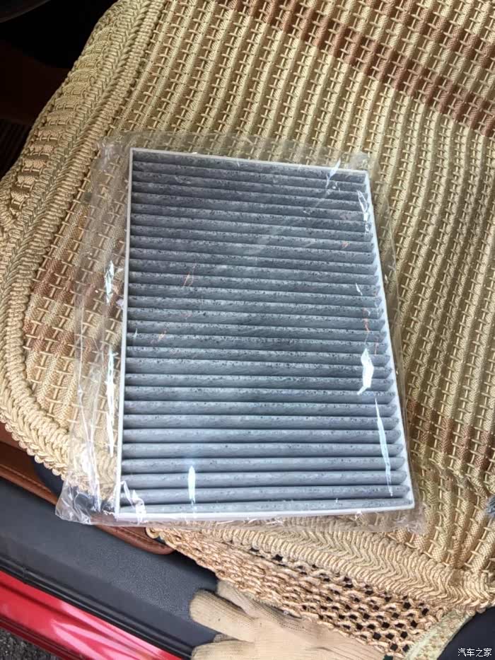 给6年的老逍客换空调滤芯