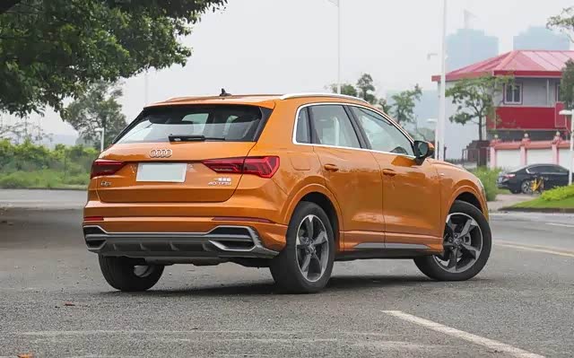 奥迪q3已经是全新换代的车型,而外观设计变得更加潮流动感