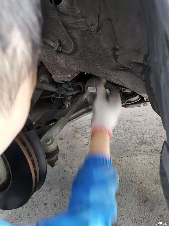 9年老朗更换平衡杆胶套