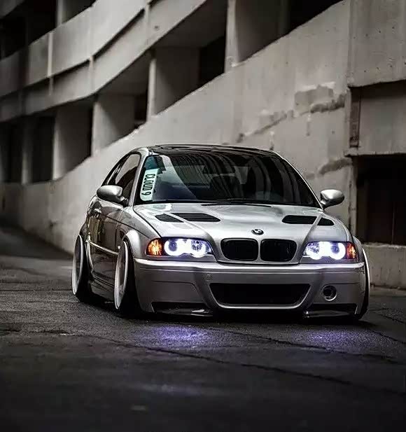 宝马e46-325i,一代精典!哈哈.