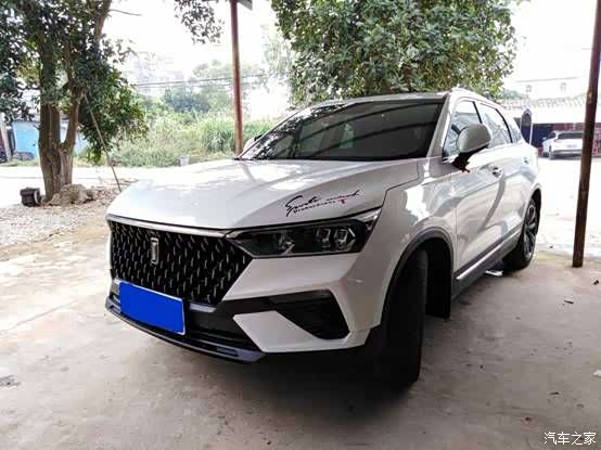 【图】黑白相间,t77新车赏析_奔腾t77论坛_汽车之家论坛