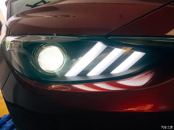 昂克赛拉改灯车灯升级氙气大灯总成作业分享