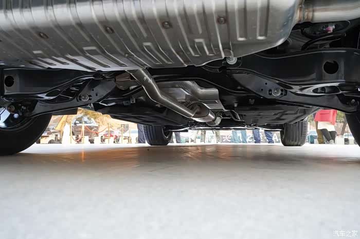 谁见过启辰星底盘觉得咋样