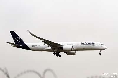 机型波音777-36n(er) 所属航司英国航空 注册号g-stbb 航班号ba89