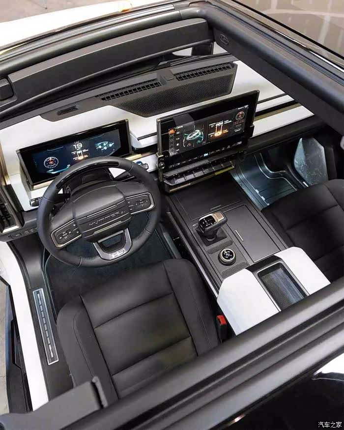 悍马ev,对这种框架式的真的没有抵抗力,太好看了[泪]