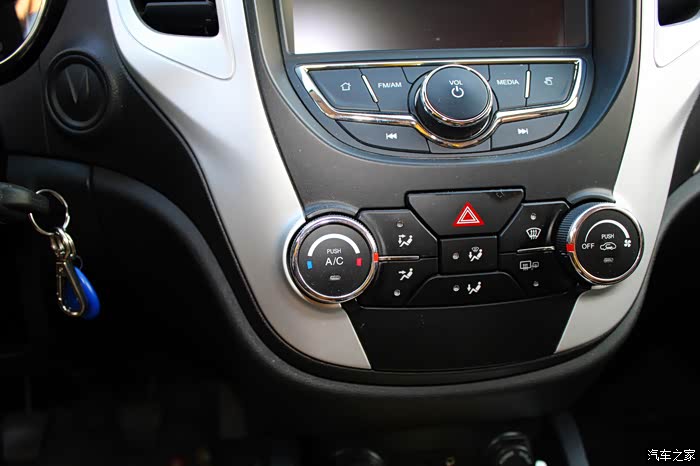 漂亮的暖风系统.