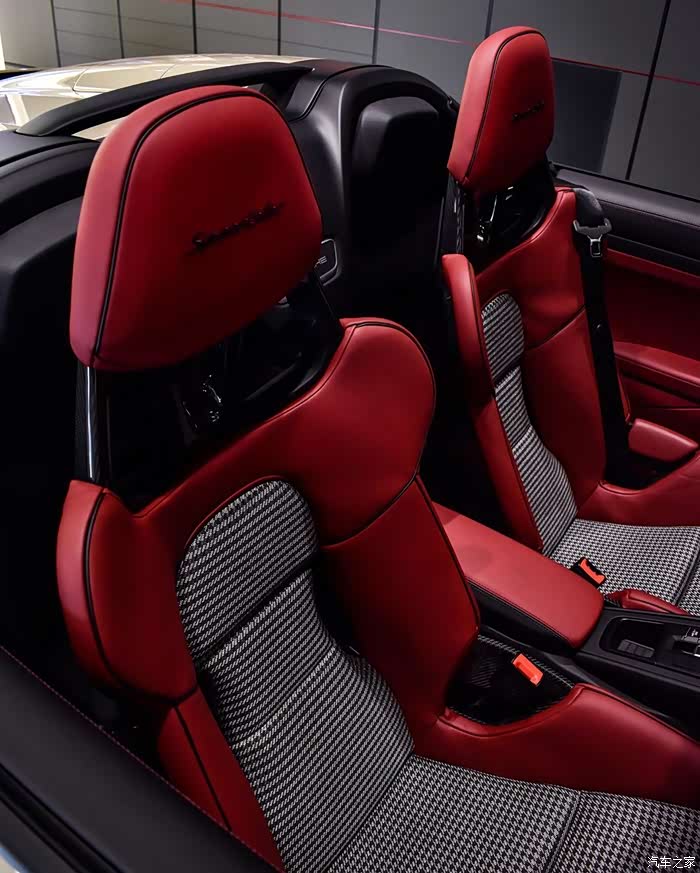 配色完美的911 speedster ,豪华的座椅,真的酷_保时捷911论坛_汽车之