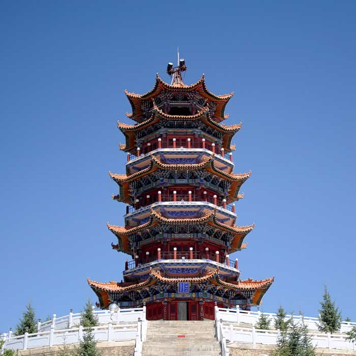 柴达木中的聚宝盆--德令哈小城风情