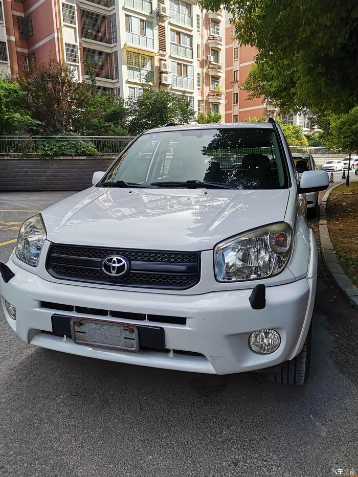 05年进口丰田rav4