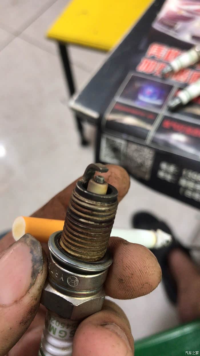 火花塞对油耗的影响,宝骏510跑了七万两千公里第一次检查火花塞