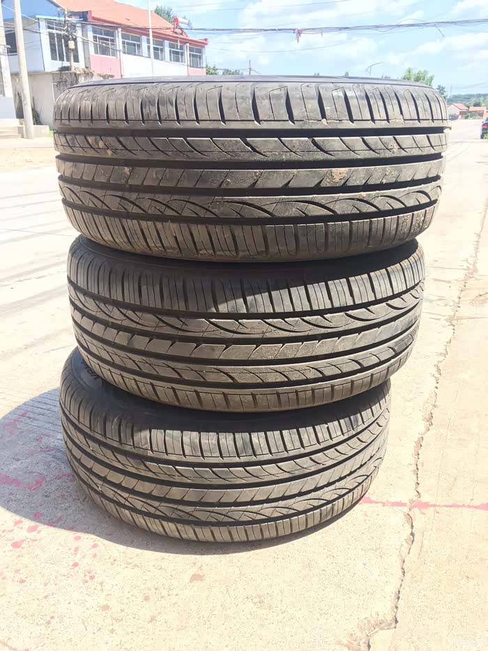 出韩泰轮胎h45221555r16