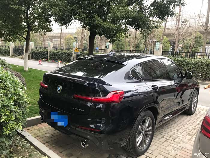 【图】提车作业:炭黑色新x4,心动只在一瞬间_宝马x4论坛_汽车之家论坛