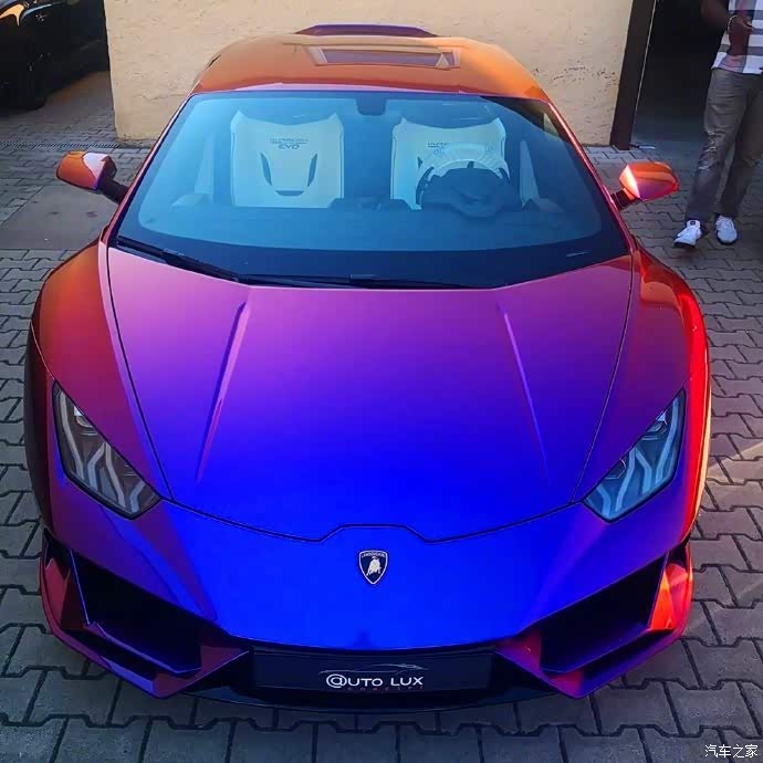 变色龙,兰博基尼 huracan evo!