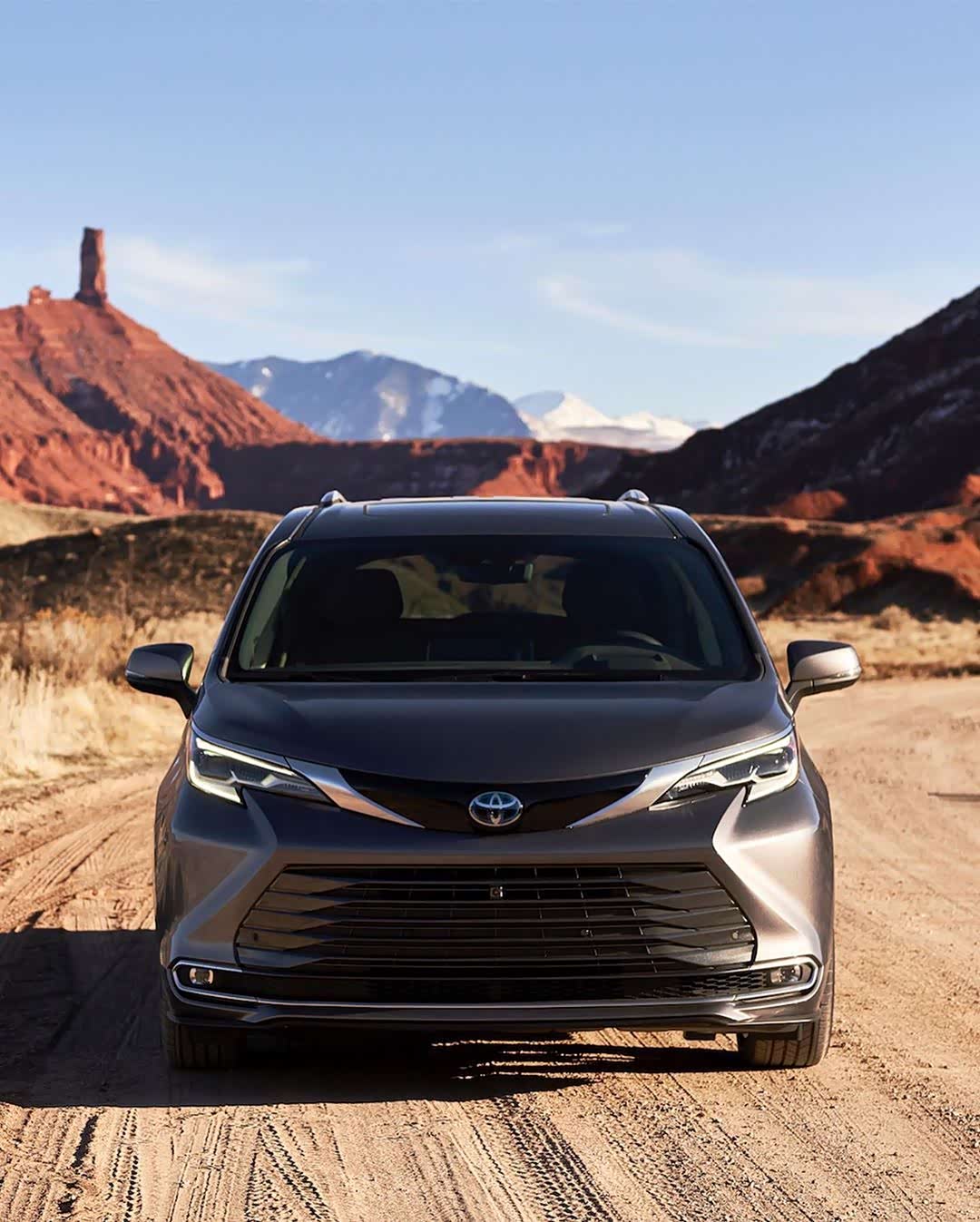 搭载2.5升dohc四缸自吸发动机,并配备vvt-i系统